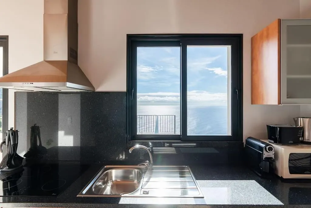 Marina View Apartment - Pool & Stunning Ocean View Calheta